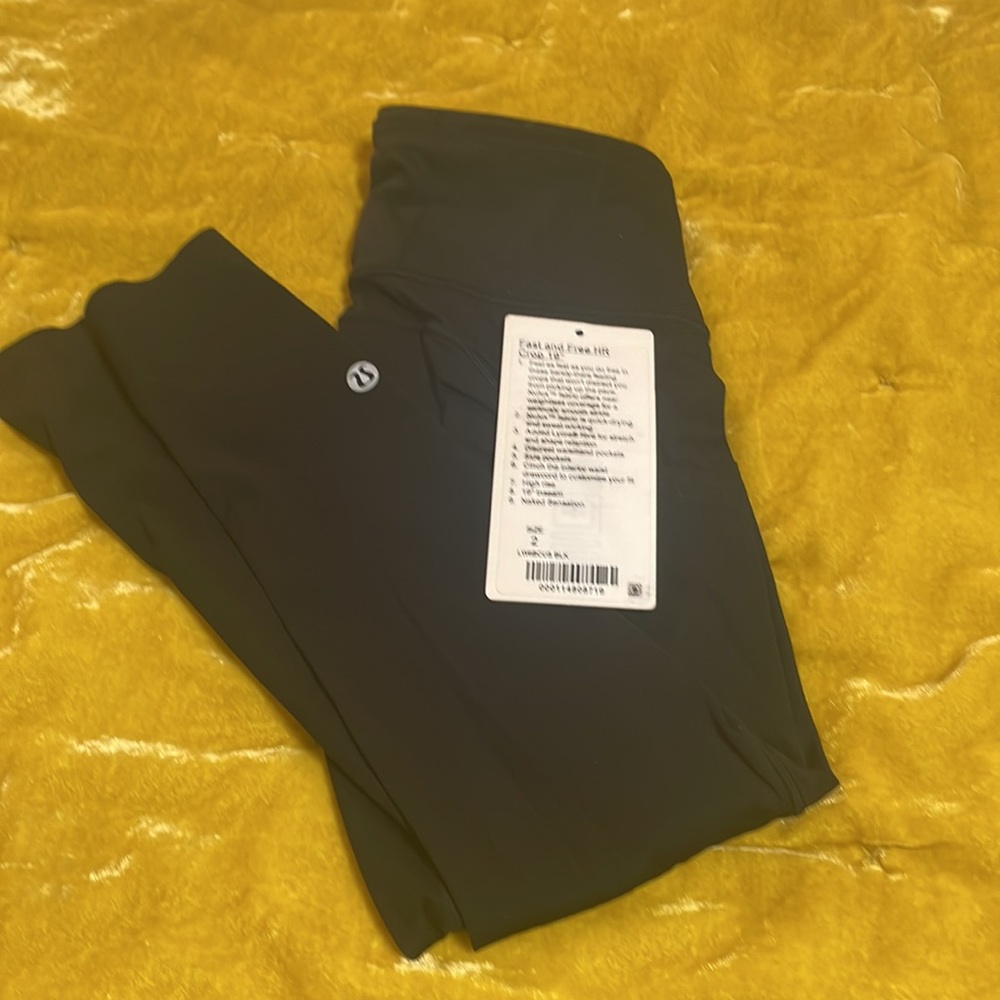 Lululemon Fast & Free Crop II *Nulux 19"